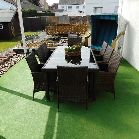 Modernes Ferienhaus Der Besonderen Art Mit Garten Lohne  Exteriör bild