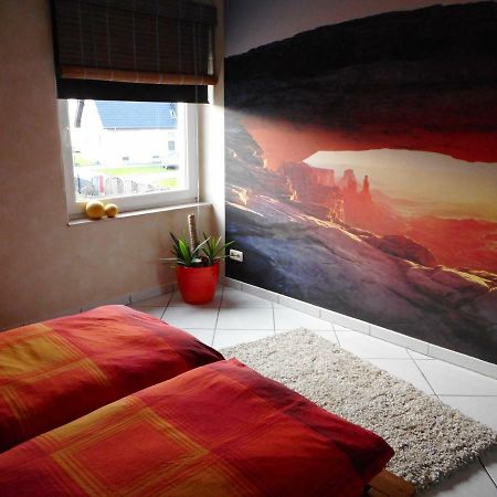 Modernes Ferienhaus Der Besonderen Art Mit Garten Lohne  Exteriör bild