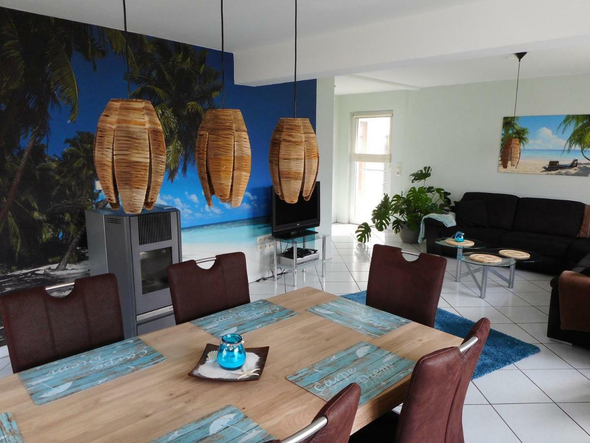 Modernes Ferienhaus Der Besonderen Art Mit Garten Lohne  Exteriör bild