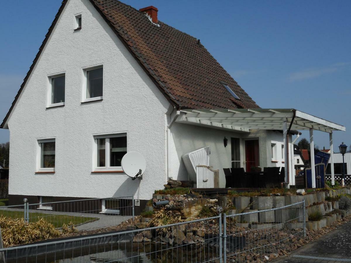 Modernes Ferienhaus Der Besonderen Art Mit Garten Lohne  Exteriör bild